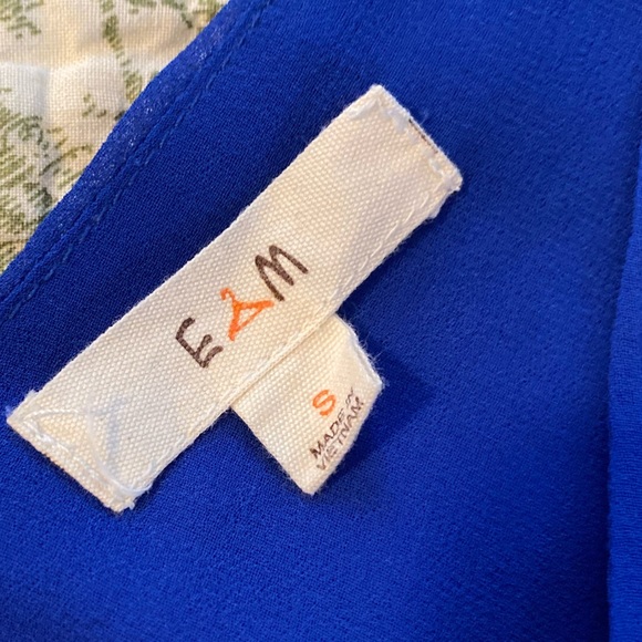 (LAST CHANCE) Royal Blue Top - Picture 3 of 3